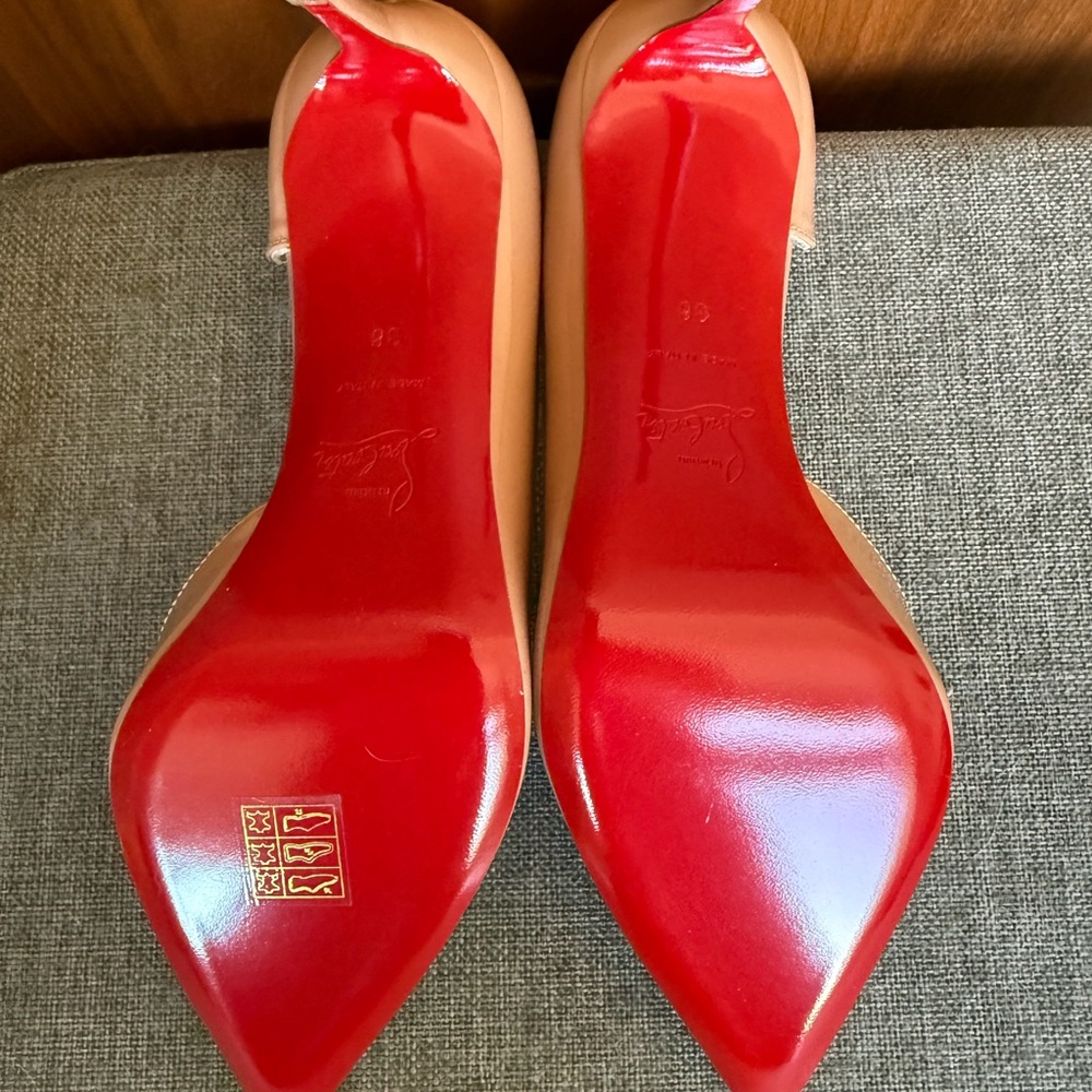 NWOT Christian Louboutin Nude Irizia 100mm Pointed Toe Pump - Picture 8 of 10